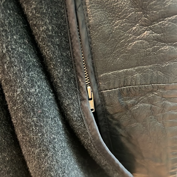 Soft Full Length Leather Coat. Great Condition.  Like new. - Picture 5 of 6